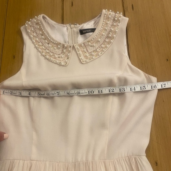 Kenzie Women’s Sleeveless Elegant Short Cream Dress Pearl Beads Accents size 4 - Picture 10 of 17